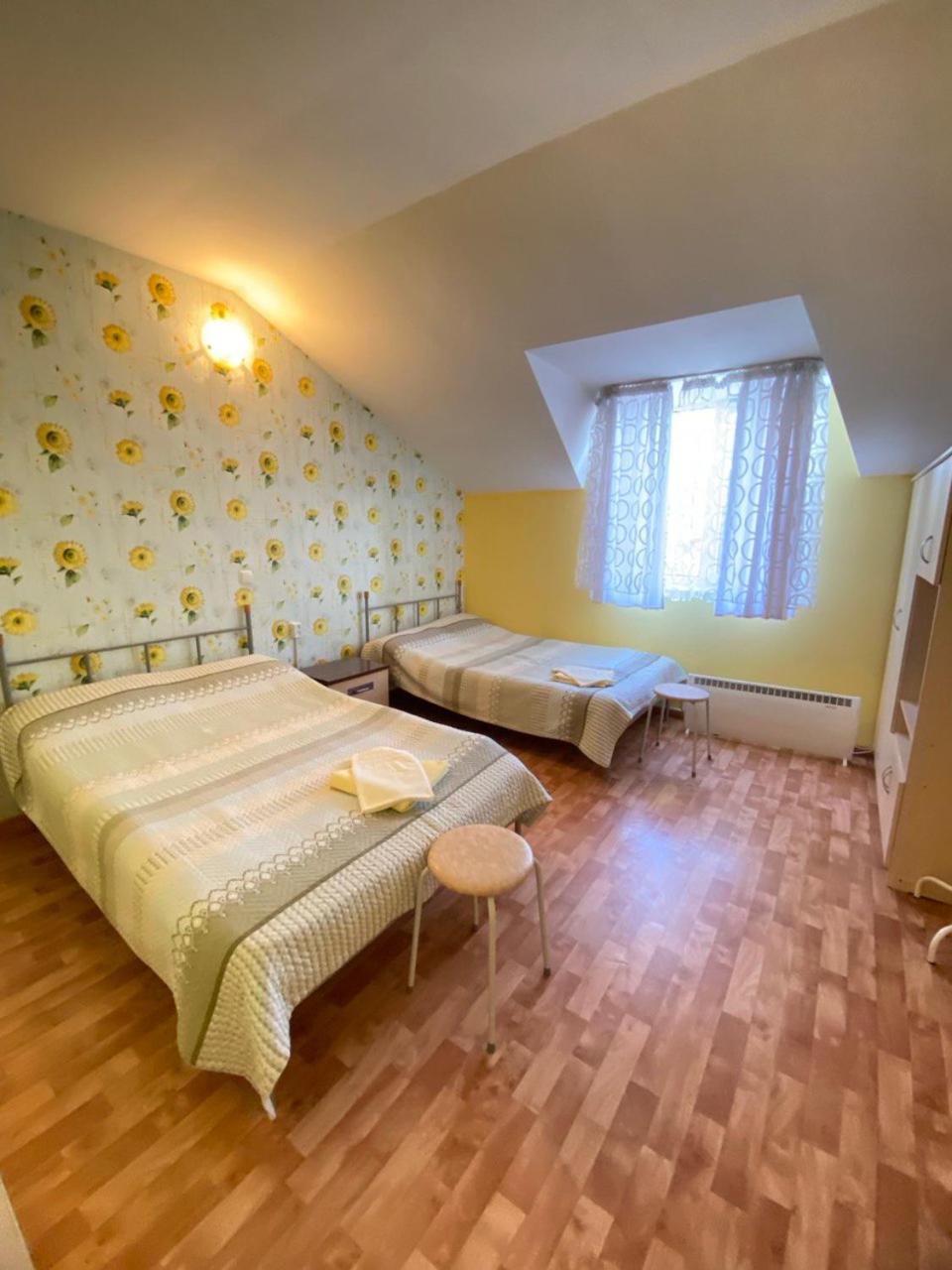 Osobyi Guest House Чолпон-Ата Екстер'єр фото
