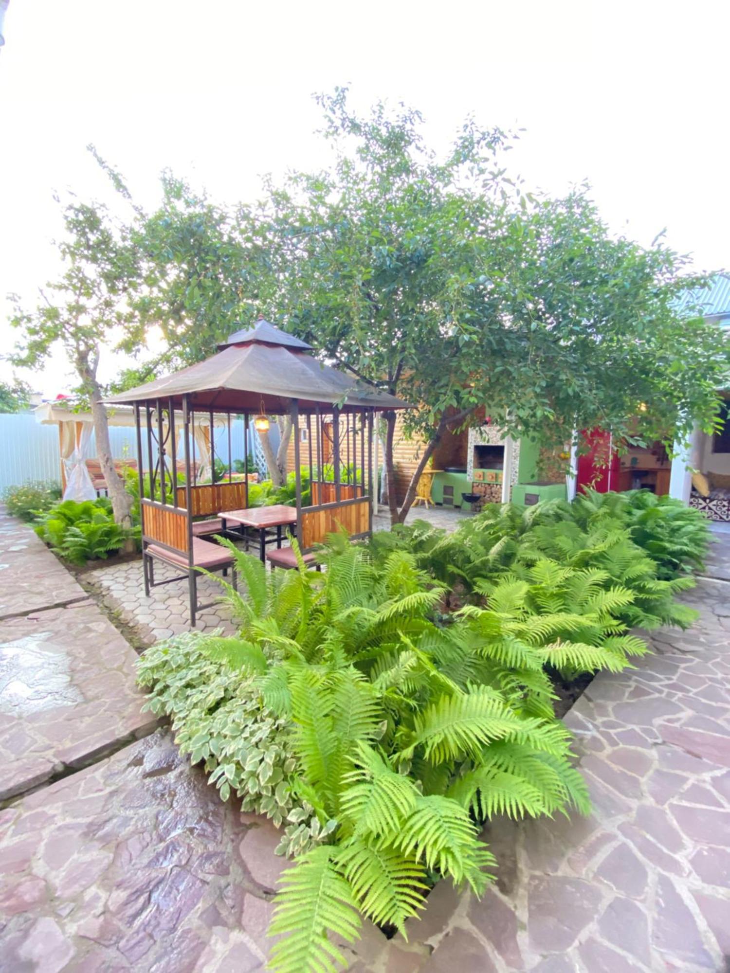 Osobyi Guest House Чолпон-Ата Екстер'єр фото