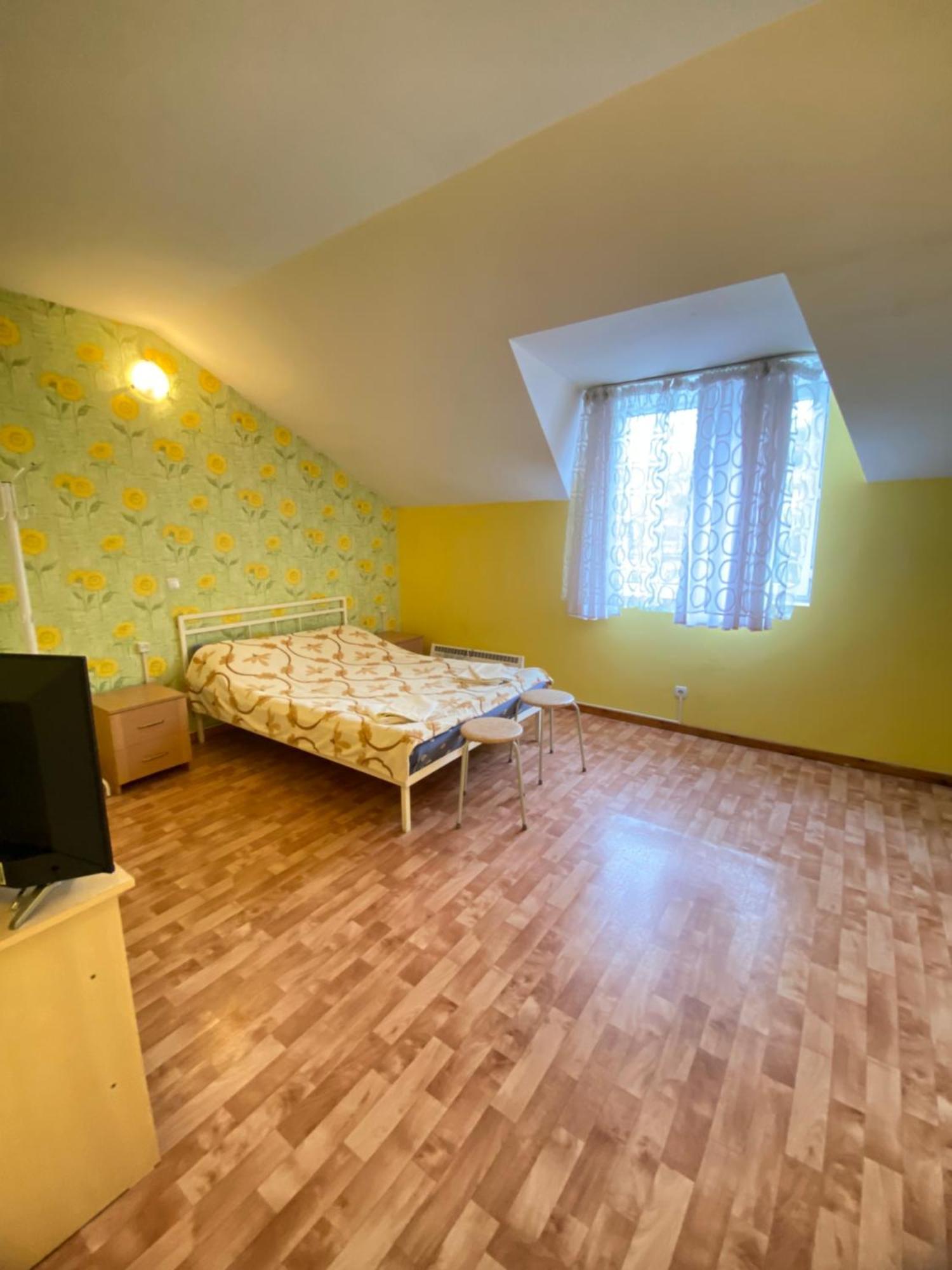 Osobyi Guest House Чолпон-Ата Екстер'єр фото